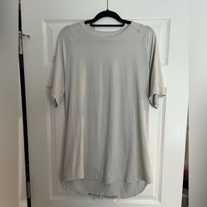 Lululemon Drysense Short Sleeve (Size XL)